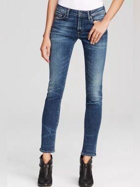 Citizens of Humanity Arielle Petite Mid-Rise Slim Jeans in Aura - Size 26